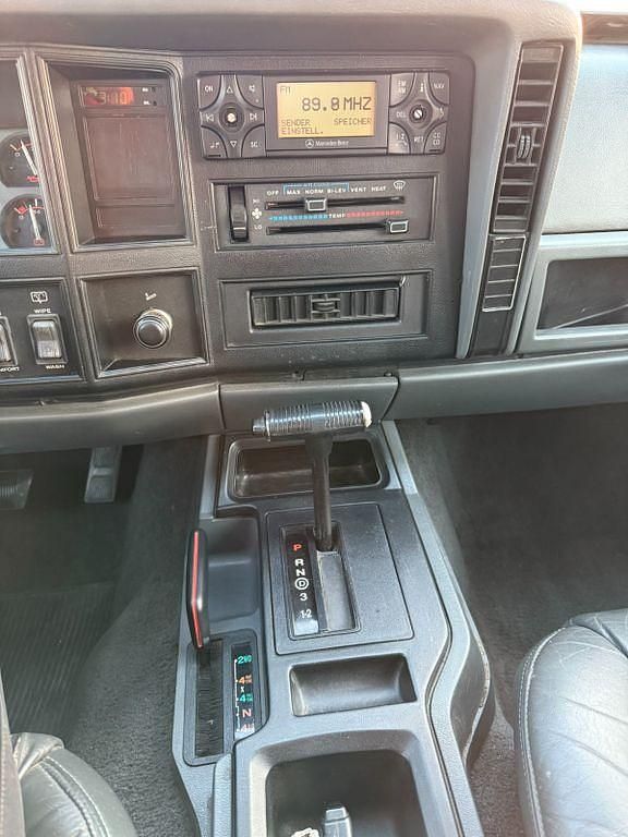 Gebraucht Jeep Cherokee 171 PS (125 kW) 1988 Rot SUV