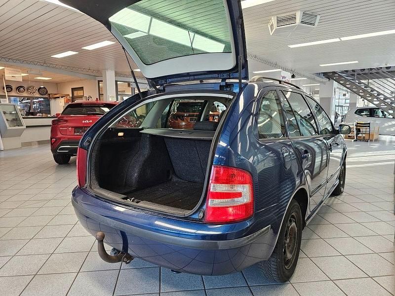 Second-hand Skoda Fabia 80 CP (58 kW) 2006 Albastru Break