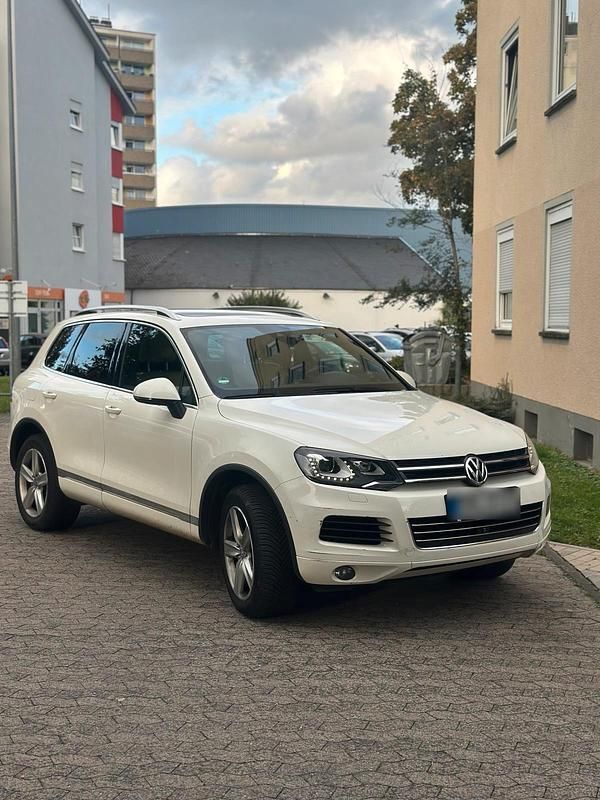 Gebraucht VW Touareg Exclusive 245 PS (180 kW) 2011 Weiß SUV