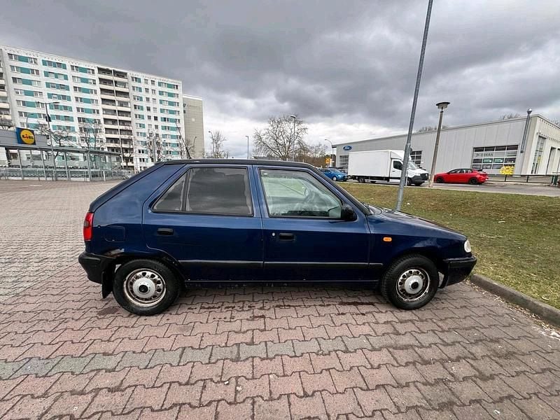 Gebraucht Skoda Felicia 2000 Blau Limousine