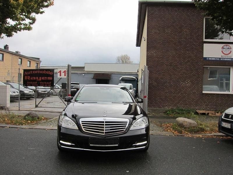 Schwarz Gebraucht 2011 Mercedes S350 Limousine | 15.999 € (Superpreis) - Bild 1/4