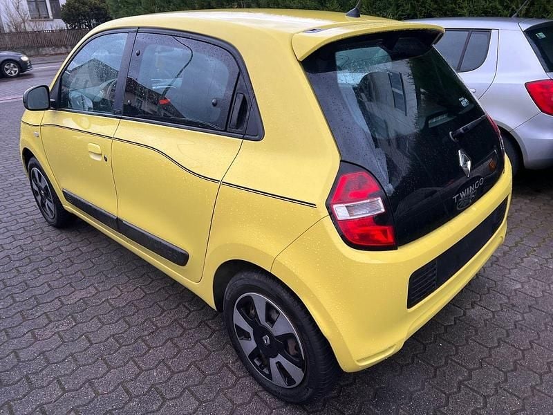 Gebraucht Renault Twingo LIMITED 69 PS (50 kW) 2017 Gelb Kleinwagen