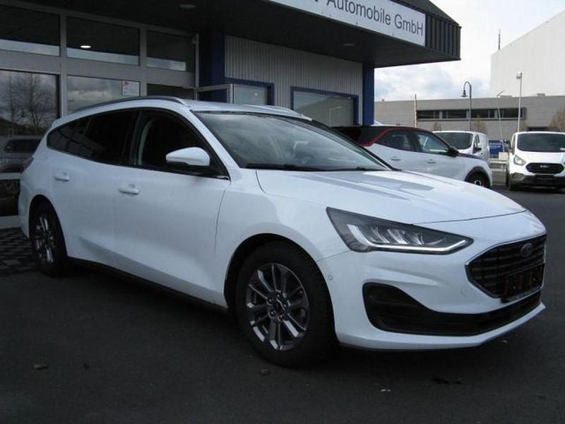 Gebraucht Ford Focus Titanium X 116 PS (85 kW) 2024 Frozen white Kombi