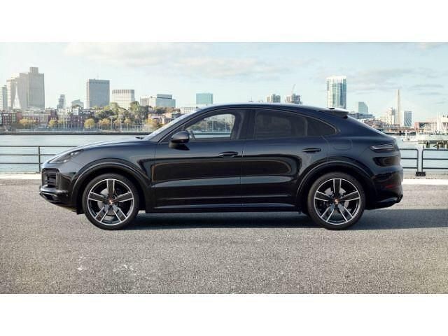Gebraucht Porsche Cayenne 462 PS (339 kW) 2021 Tiefschwarzmetallic (metallic) SUV