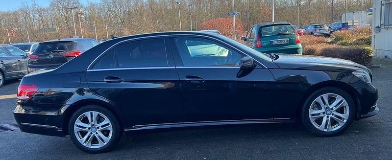 Gebraucht Mercedes E350 258 PS (189 kW) 2014 Schwarz Limousine