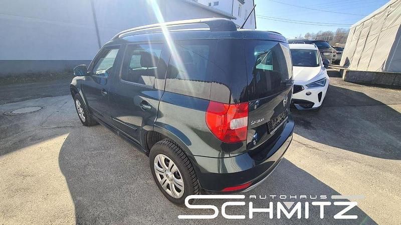 Gebraucht Skoda Yeti 110 PS (80 kW) 2016 Grün SUV