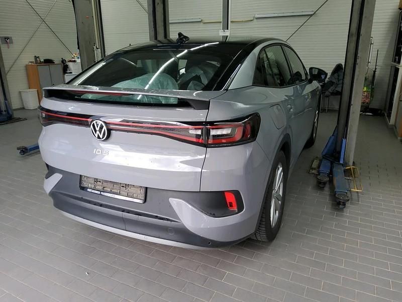 Gebraucht VW ID.5 Pro Performance 150 kW (204 PS) 2023 Grau SUV