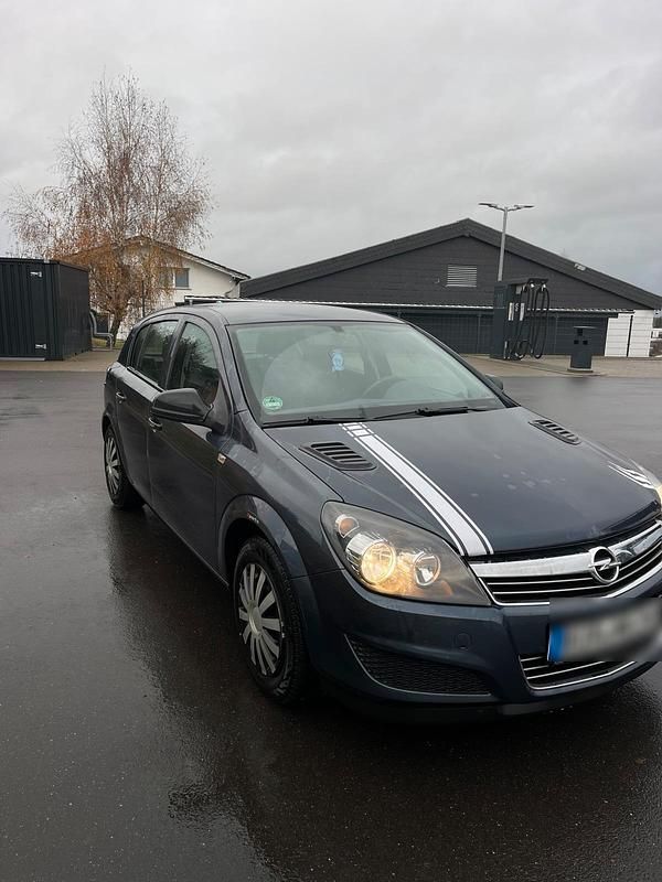 Blau Gebraucht 2009 Opel Astra Kombi | 1.499 € (Fairer Preis) - Bild 1/4