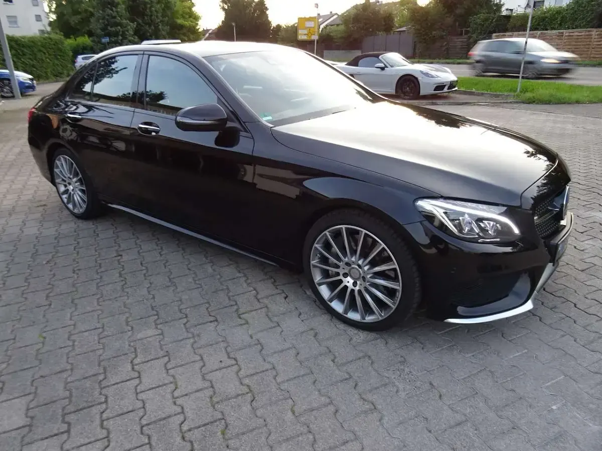 Gebraucht Mercedes C43 AMG AMG 367 PS (269 kW) 2015 Schwarz Limousine