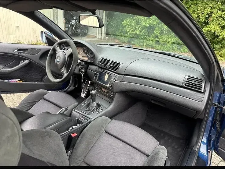 Gebraucht BMW 320 M Sport 170 PS (125 kW) 2002 Blau Coupé