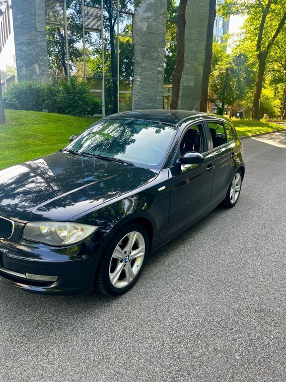 Schwarz Gebraucht 2008 BMW 118 Kleinwagen | 2.750 € (Fairer Preis) - Bild 1/4