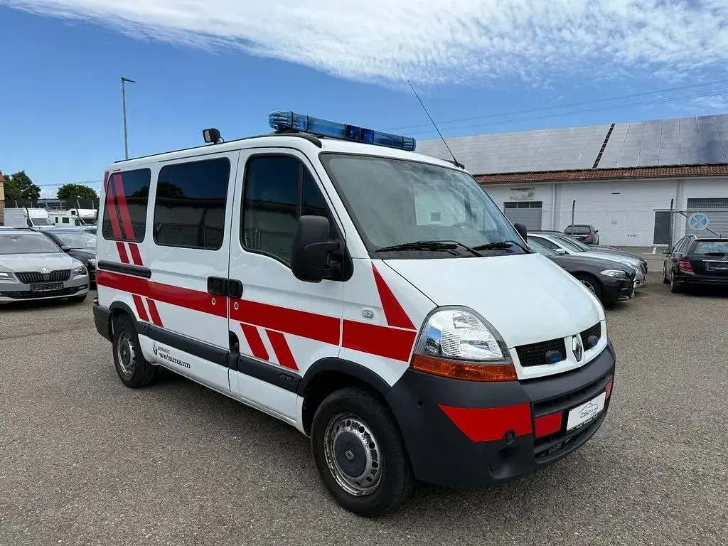Gebraucht Renault Master 114 PS (83 kW) 2005 Weiß Van / Kleinbus