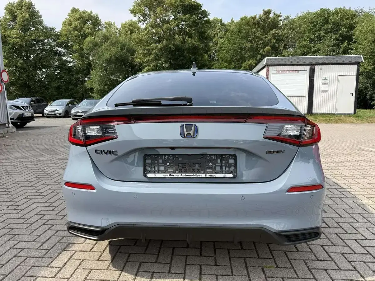 Gebraucht Honda Civic Advance 184 PS (135 kW) 2023 Grau Limousine