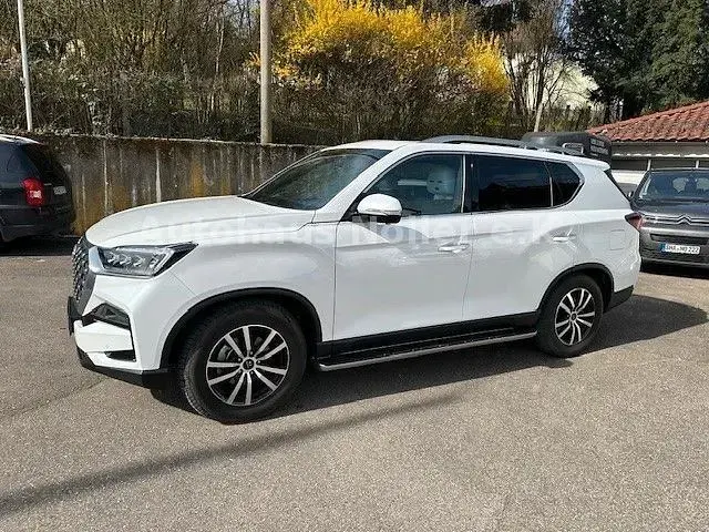 Gebraucht SsangYong Rexton 203 PS (149 kW) 2022 Weiß SUV