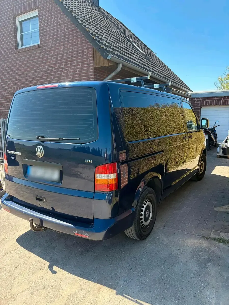 Gebraucht VW Caravelle Basis 105 PS (77 kW) 2005 Blau Van