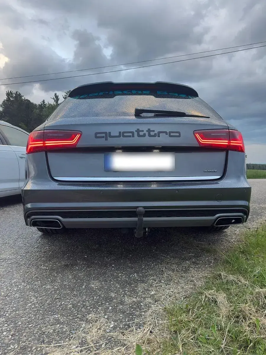 Gebraucht Audi A6 Ambiente 320 PS (235 kW) 2016 Grau Kombi