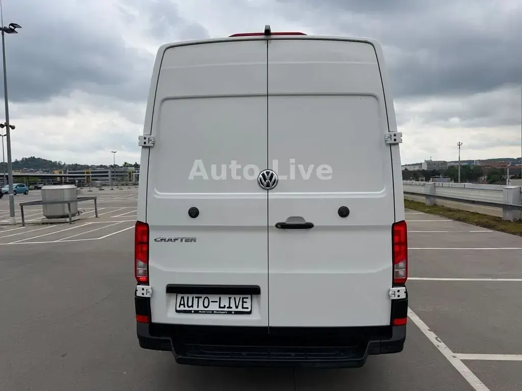 Gebraucht VW Crafter 140 PS (102 kW) 2024 Weiß Van