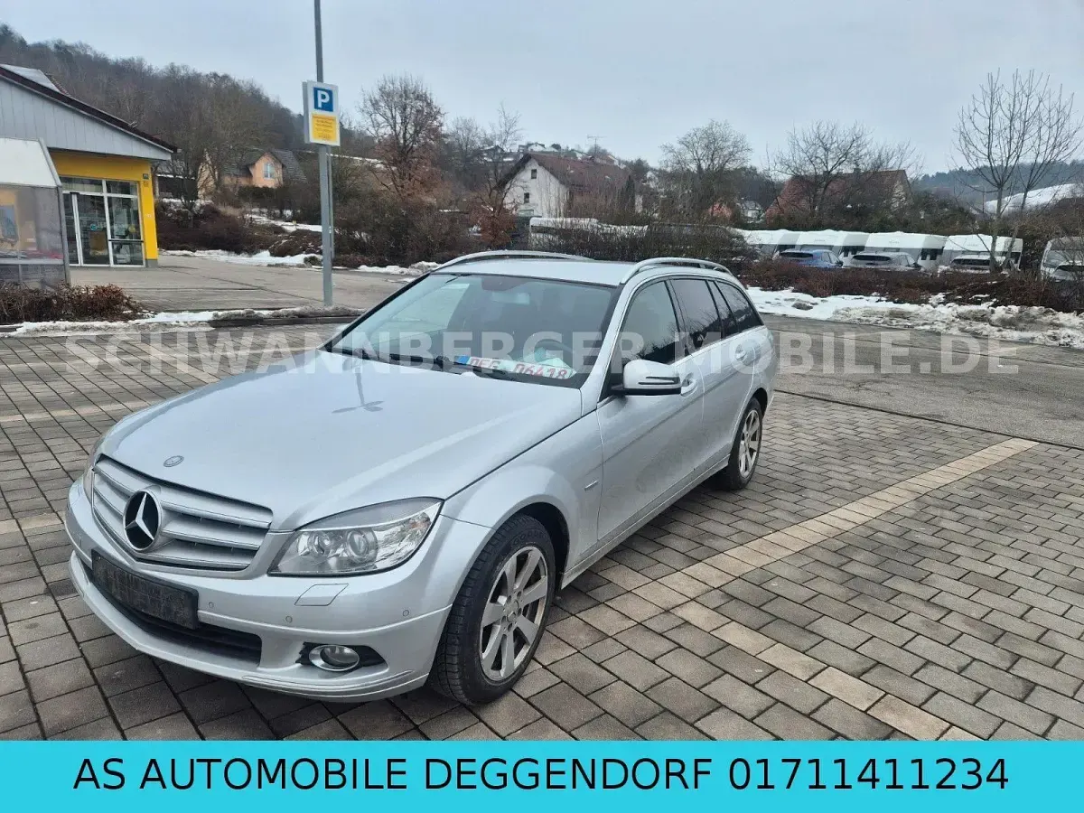 Gebraucht Mercedes C180 156 PS (114 kW) 2009 Silber Kombi
