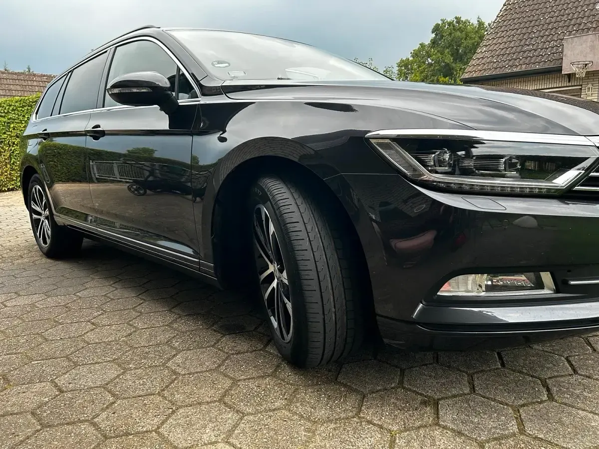 Gebraucht VW Passat 150 PS (110 kW) 2017 Grau Kombi