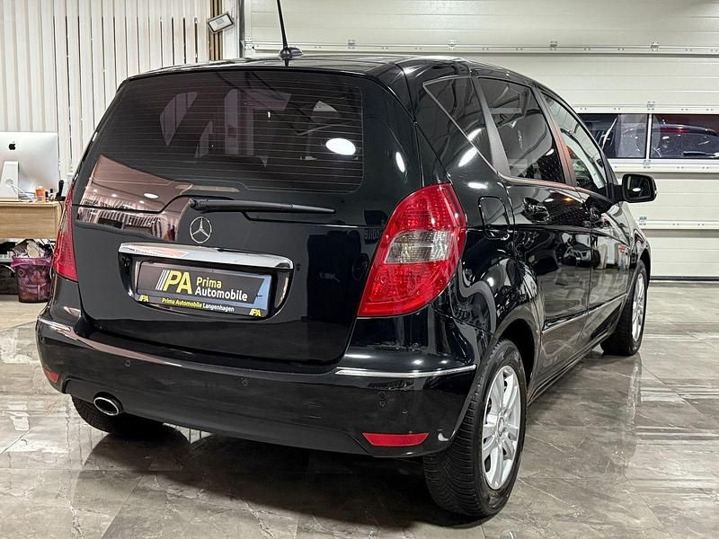 Gebraucht Mercedes A160 82 PS (60 kW) 2008 Schwarz Kleinwagen