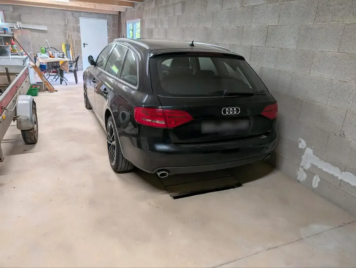 Gebraucht Audi A4 240 PS (176 kW) 2011 Schwarz Kombi