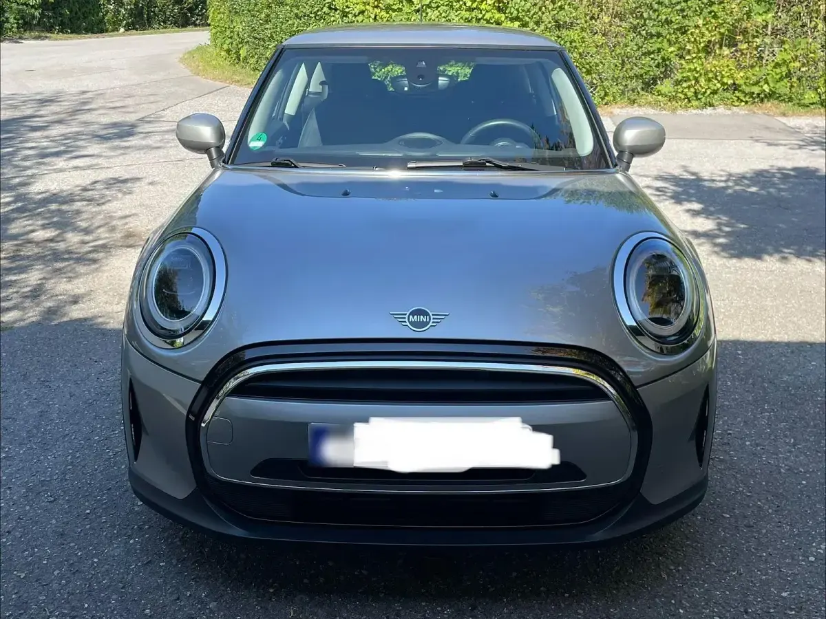 Gebraucht Mini Cooper Classic 136 PS (100 kW) 2023 Silber Kleinwagen