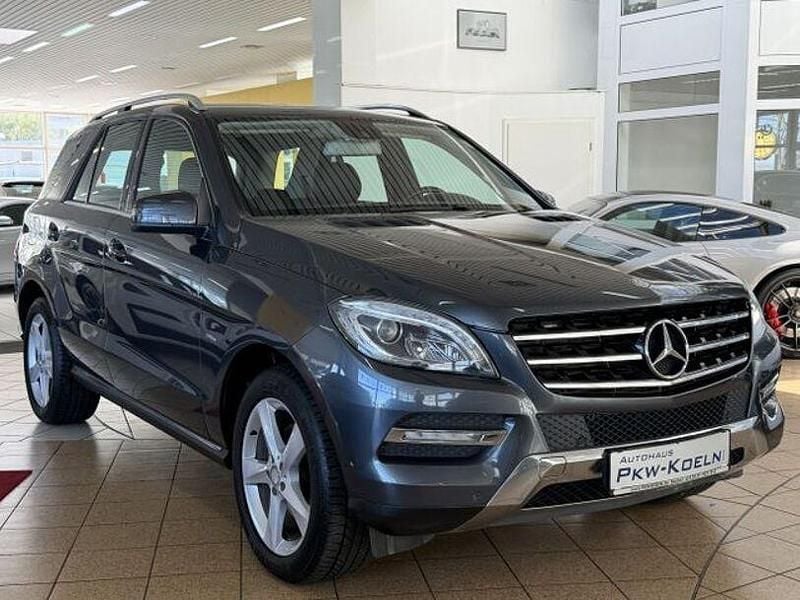Gebraucht Mercedes ML350 258 PS (189 kW) 2013 Grau SUV
