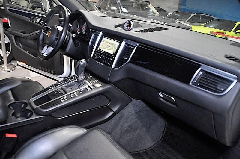 Gebraucht Porsche Macan 340 PS (250 kW) 2016 Weiß SUV
