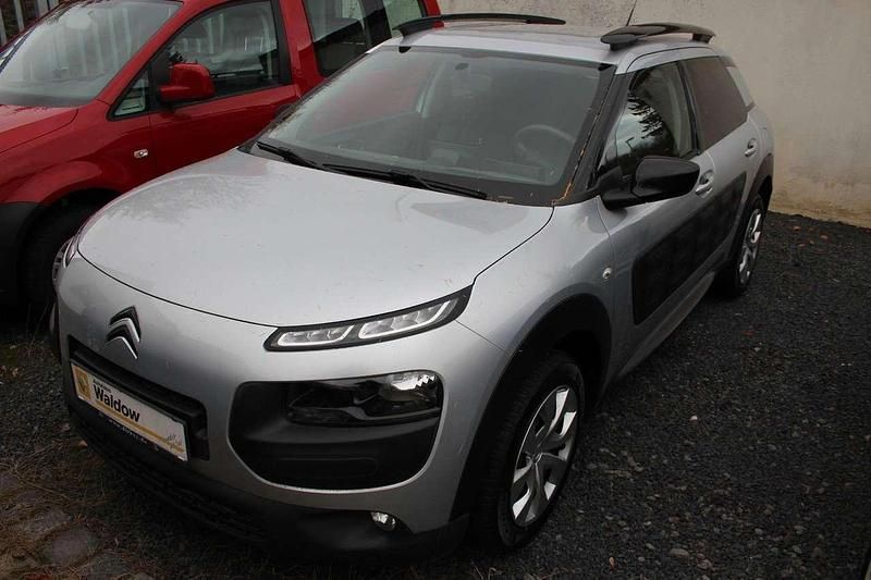 Gris aluminium Gebraucht 2017 Citroën C4 Feel Van / Kleinbus | 6.500 € (Fairer Preis) - Bild 1/4