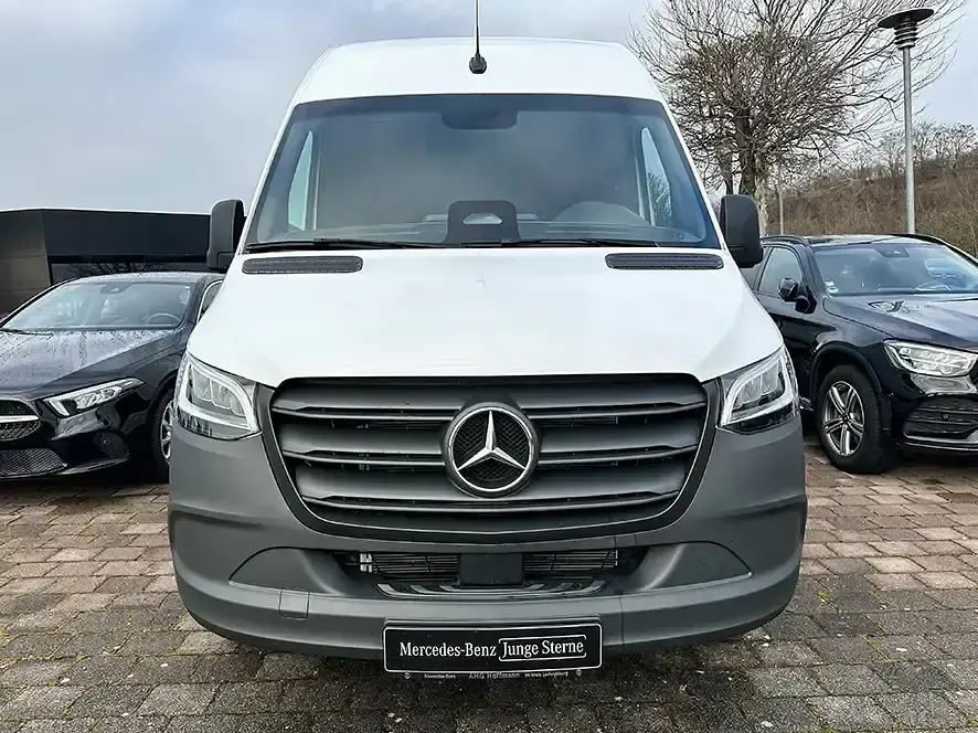 Gebraucht Mercedes Sprinter 170 PS (125 kW) 2024 Weiß Van