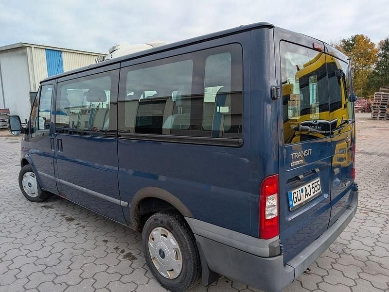 Gebraucht Ford Transit Trend 101 PS (74 kW) 2011 Blau Kombi
