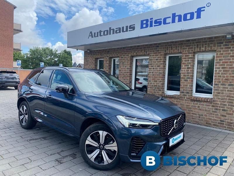 Blau Gebraucht 2024 Volvo XC60 Plus SUV | 53.990 € (Etwas zu teuer) - Bild 1/4