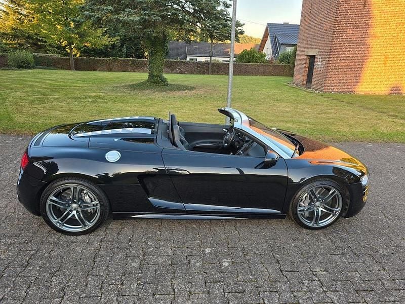 Gebraucht Audi R8 Spyder Ambiente 525 PS (386 kW) 2012 Schwarz Cabrio