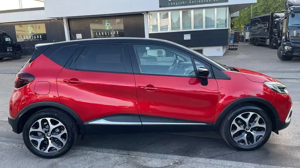 Gebraucht Renault Captur Collection 150 PS (110 kW) 2019 Rot SUV