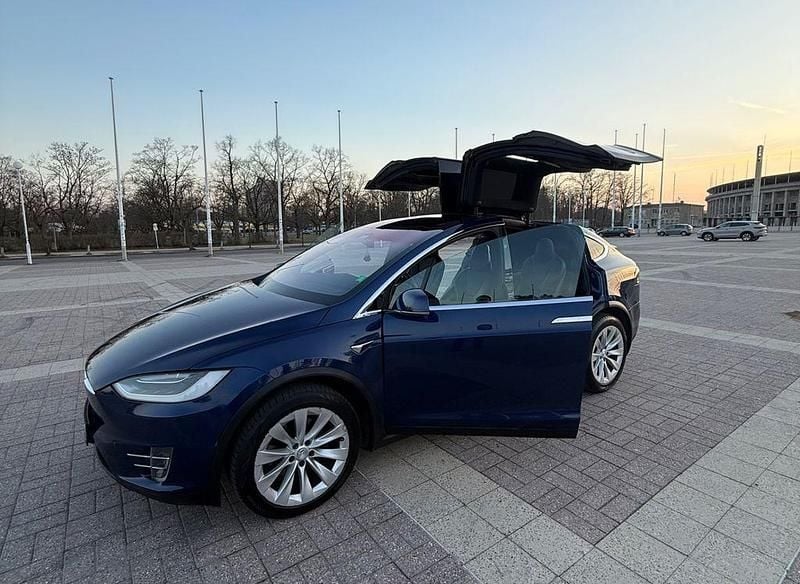 Gebraucht Tesla Model X 244 kW (332 PS) 2017 Blau SUV