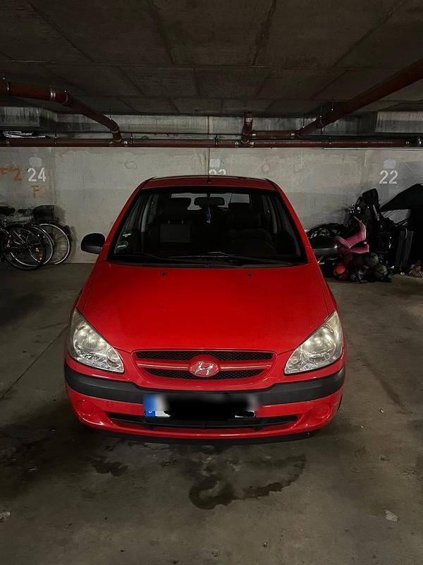 Rot Gebraucht 2008 Hyundai Getz Kleinwagen | 1.599 € - Bild 1/4
