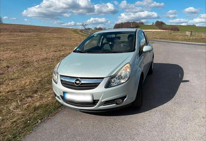 Gebraucht Opel Corsa 75 PS (55 kW) 2009 Silber Kleinwagen