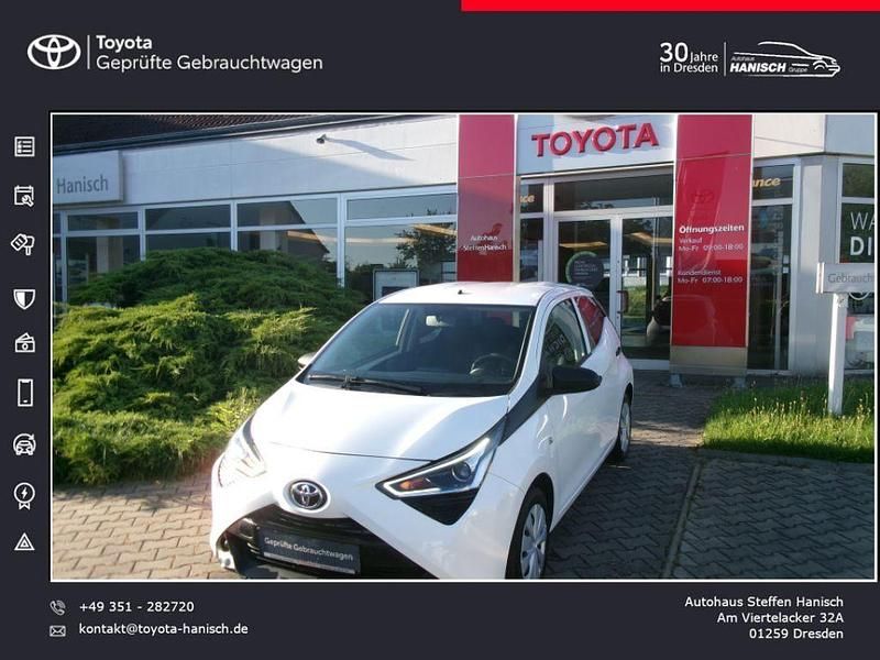 Pianosaweiß Gebraucht 2018 Toyota Aygo Kleinwagen | 8.490 € (Fairer Preis) - Bild 1/4