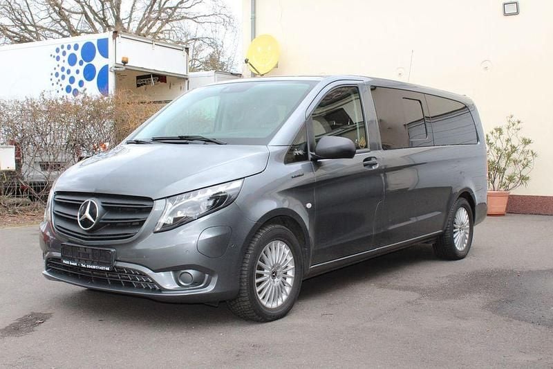 Gebraucht Mercedes e-Vito 150 kW (204 PS) 2022 Grau Van / Kleinbus