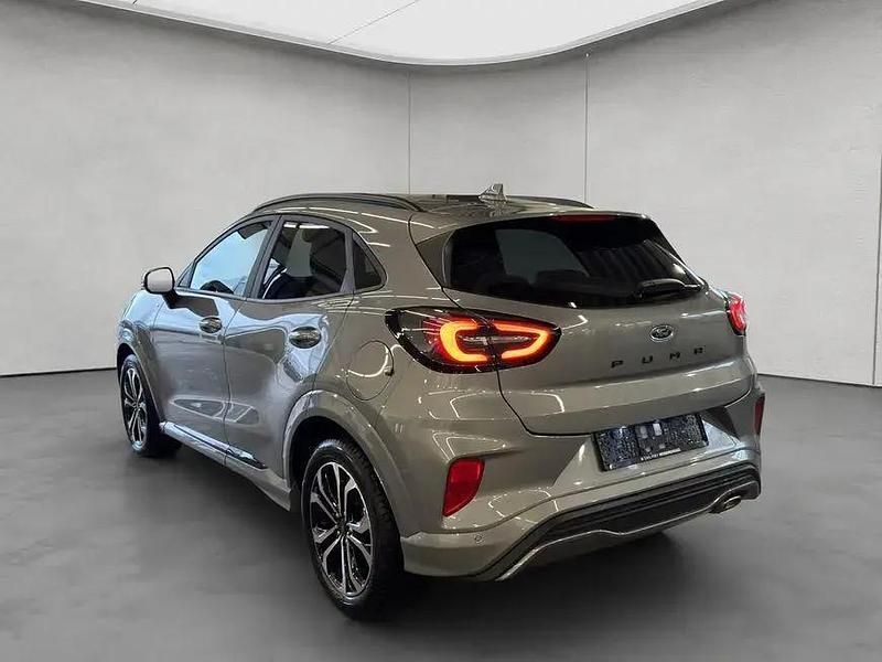 Gebraucht Ford Puma ST-Line X 155 PS (114 kW) 2024 Solar silver metallic SUV