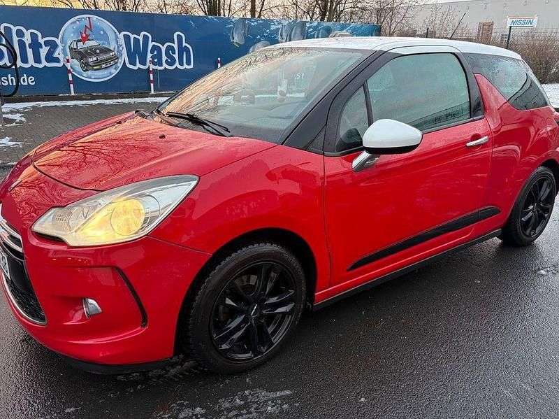 Gebraucht Citroën DS3 Chic 92 PS (67 kW) 2011 Schwarz Kleinwagen