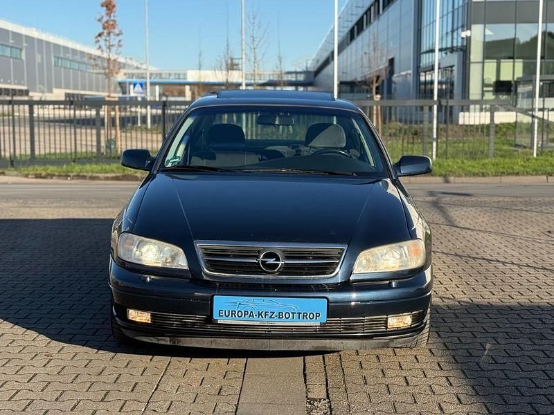 Gebraucht Opel Omega 170 PS (125 kW) 2000 Blau Limousine