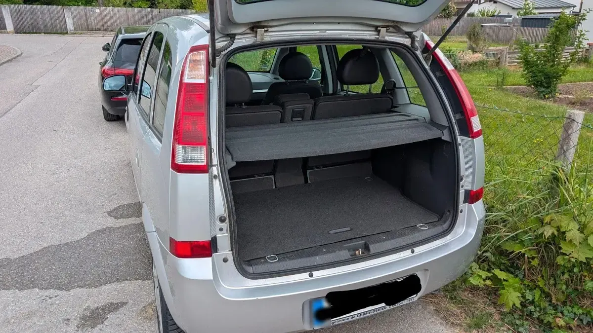 Gebraucht Opel Meriva 101 PS (74 kW) 2005 Silber Van / Kleinbus