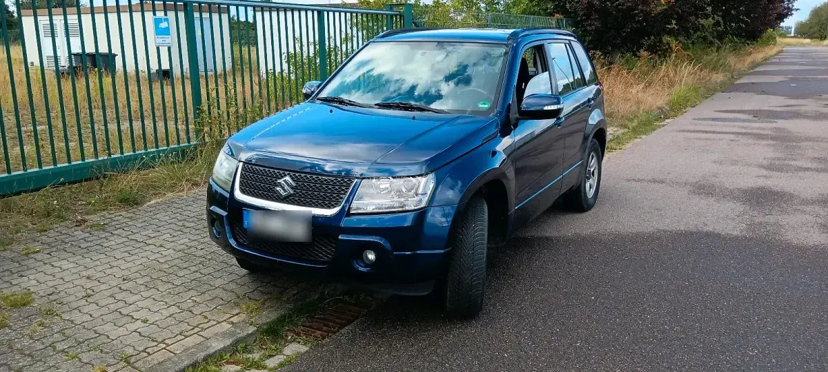 Gebraucht Suzuki Grand Vitara 140 PS (102 kW) 2009 Blau SUV