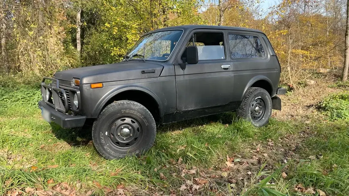 Brugt Lada niva 1987 Grå SUV