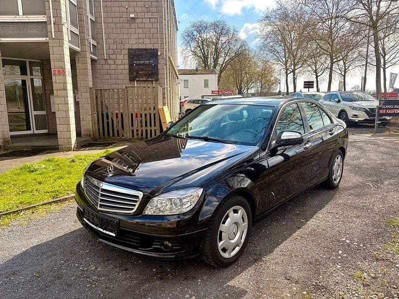 Gebraucht Mercedes C180 156 PS (114 kW) 2008 Schwarz Limousine