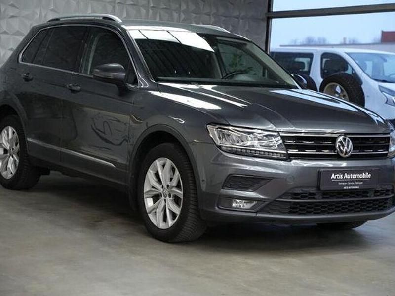 Gebraucht VW Tiguan 190 PS (139 kW) 2019 Grau SUV