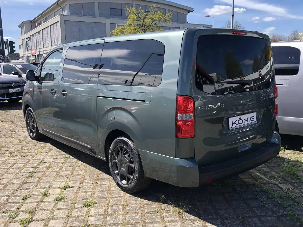 Gebraucht Citroën Spacetourer 177 PS (130 kW) 2026 Grün Van / Kleinbus