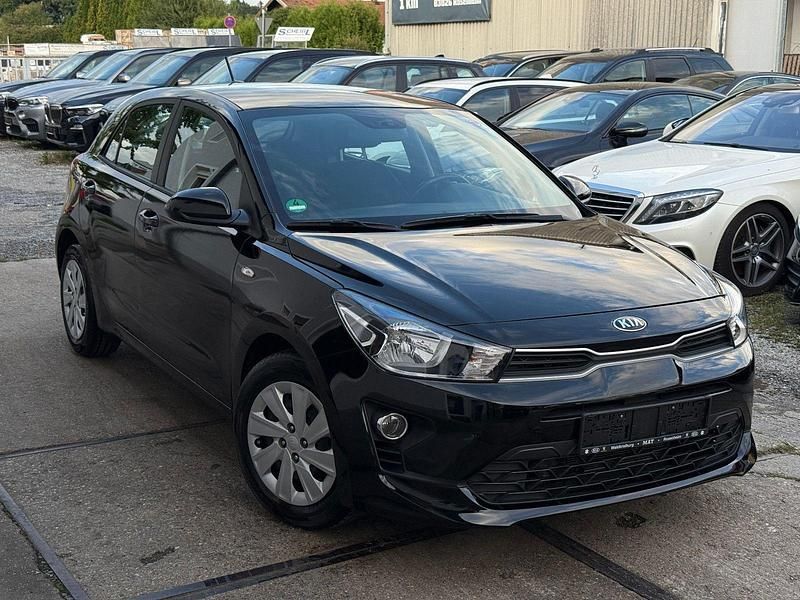 Schwarz Gebraucht 2021 Kia Rio Edition 7 Kleinwagen | 10.900 € (Guter Preis) - Bild 1/4