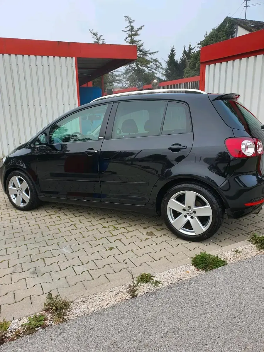 Gebraucht VW Golf VII 140 PS (102 kW) 2012 Schwarz Kleinwagen